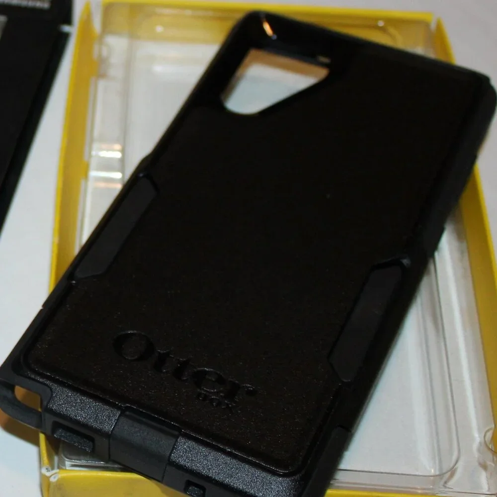 Otterbox Phone Case Samsung Galaxy Note 10 New in Package Hard Shell Protection
